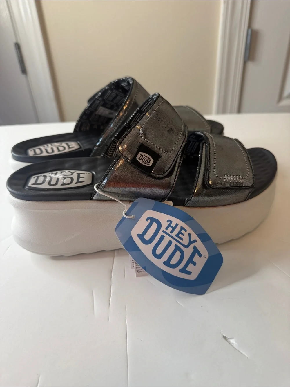 Hey Dude Delray Platform Slides Size 9